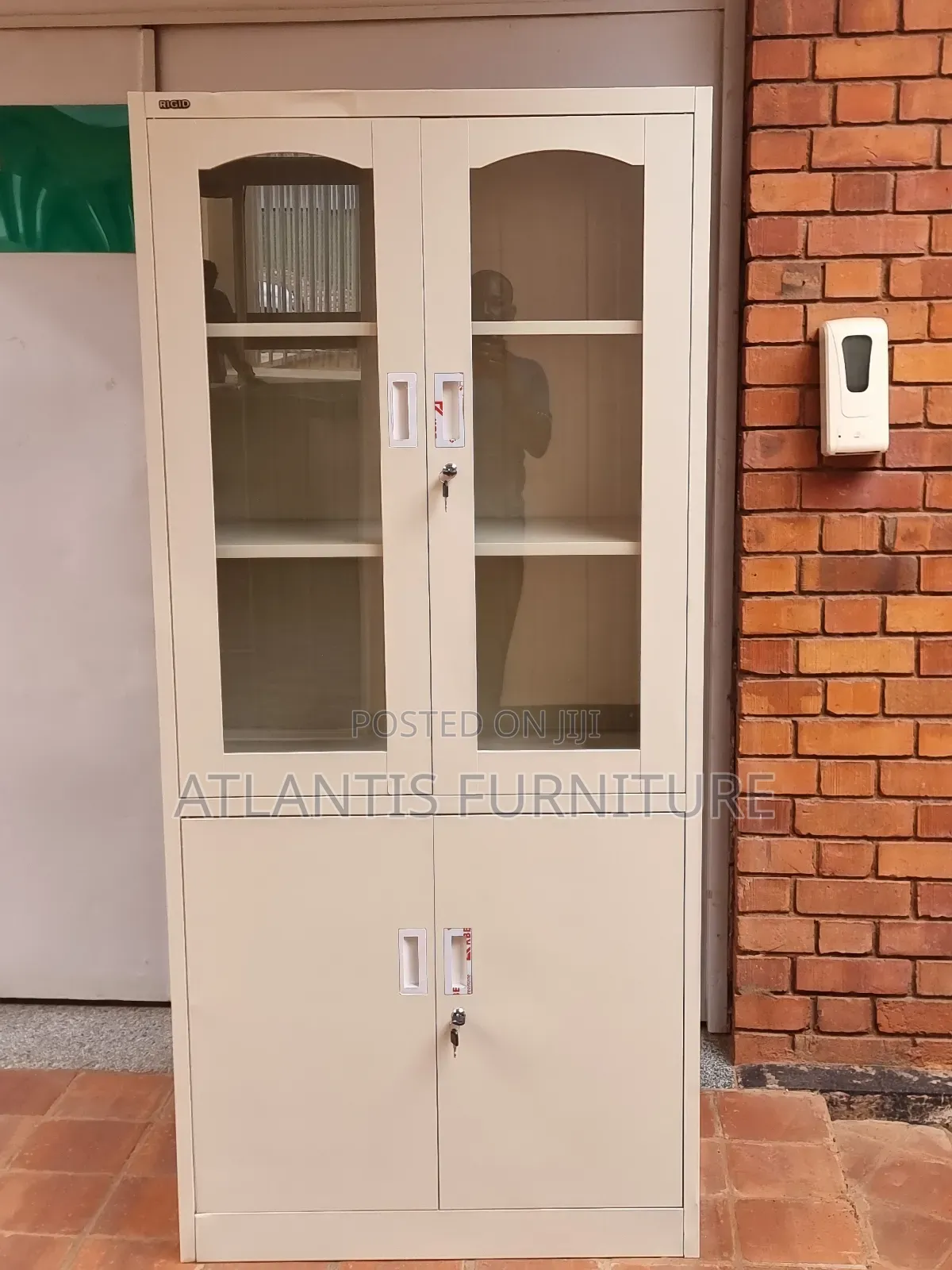 Rigidol Cabinet