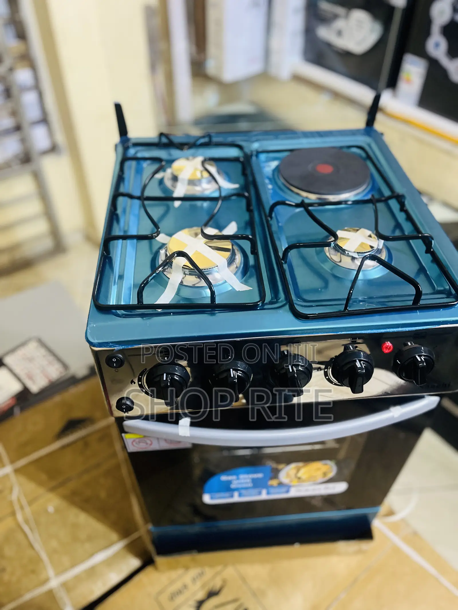 Saachi Cooker 3gas 1electric