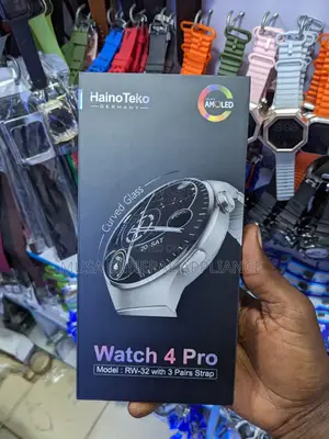 Watch 4 Pro Curved