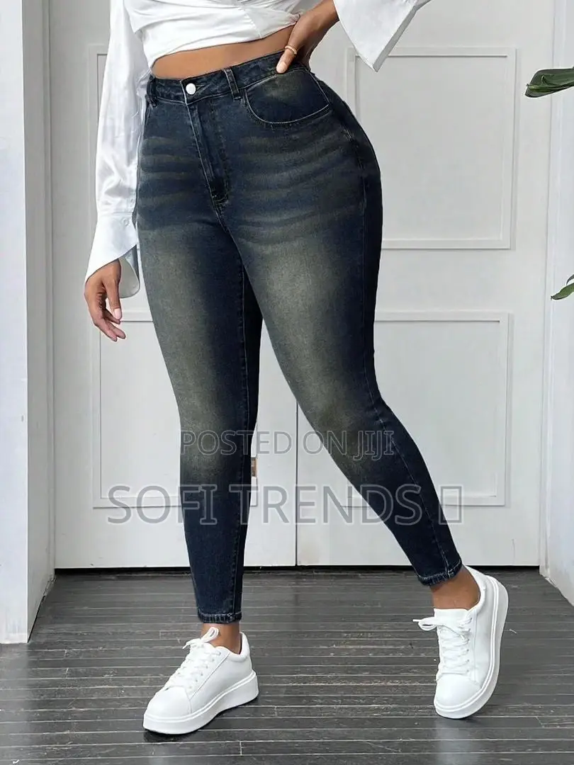 Ladies Classic Jeans
