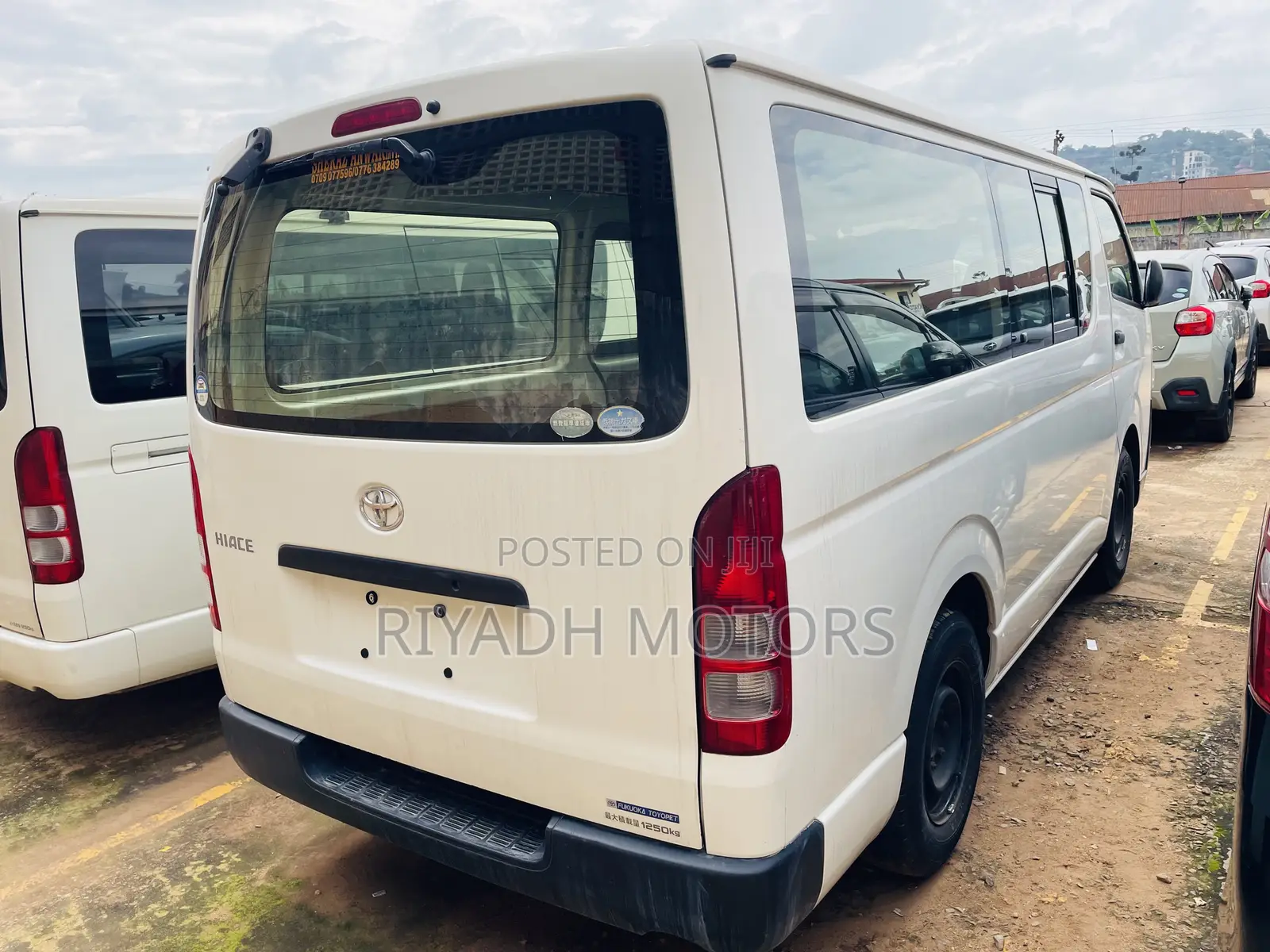 Toyota HiAce 2012 White