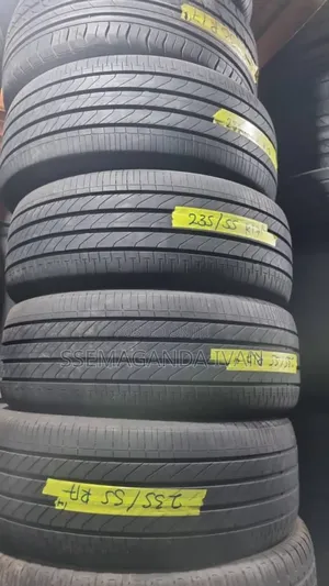 235/55r17 99v Bridgeston Foreign Used