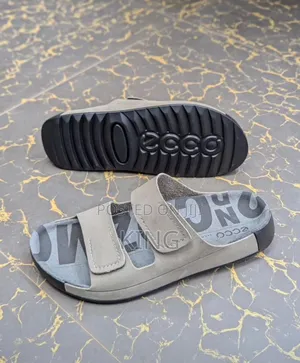 Vogue Cozmo ECCO Sandals