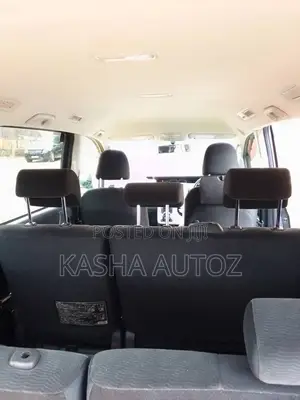 Toyota Noah 2011 Blue