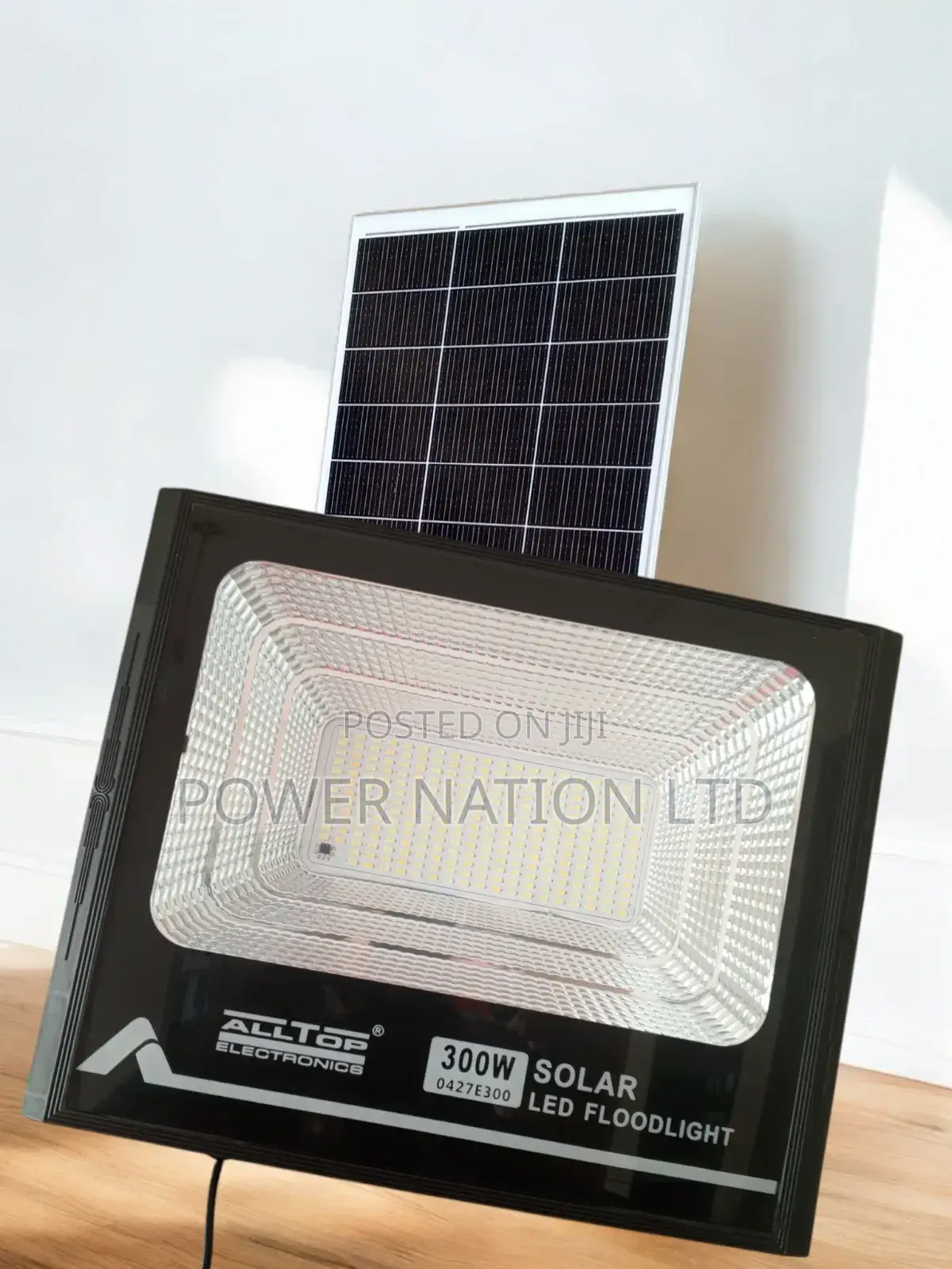 300w Top Solar Flood Light