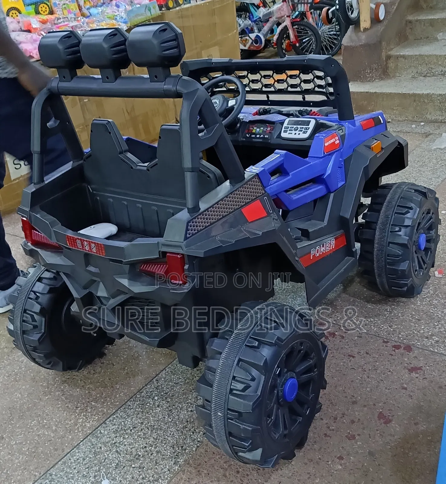 Giant Rechargeable Car