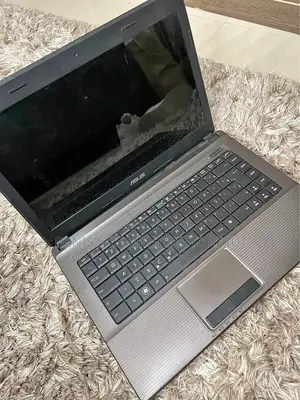 Laptop Asus A42JC 4GB Intel Celeron HDD 256GB