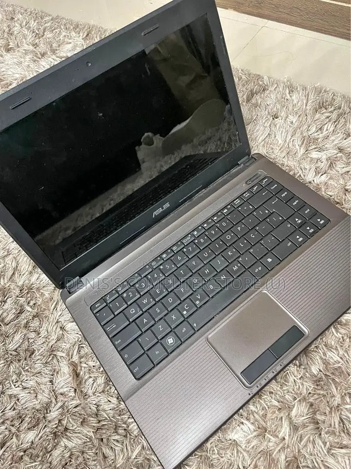 Laptop Asus A42JC 4GB Intel Celeron HDD 256GB