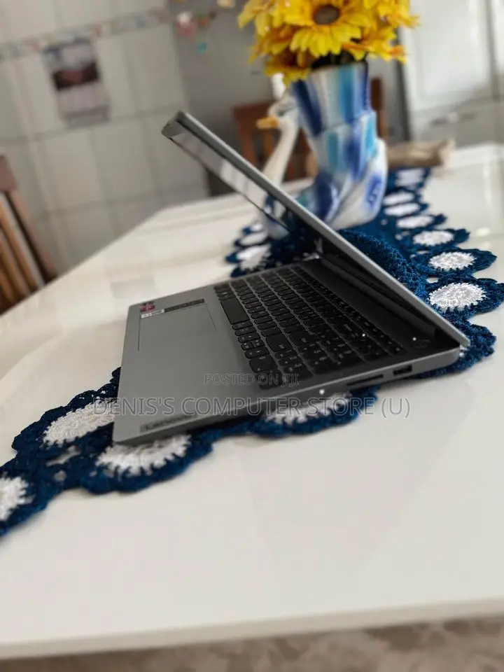 Laptop Lenovo IdeaPad 1 6GB Intel Pentium SSD 256GB