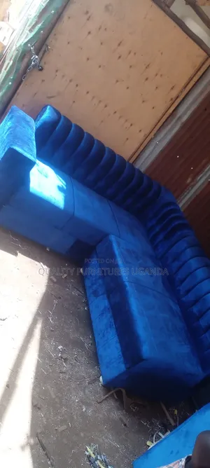 Luxurious Brand New L Shaped Couch