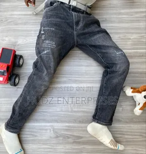 Stylish Jean in Black