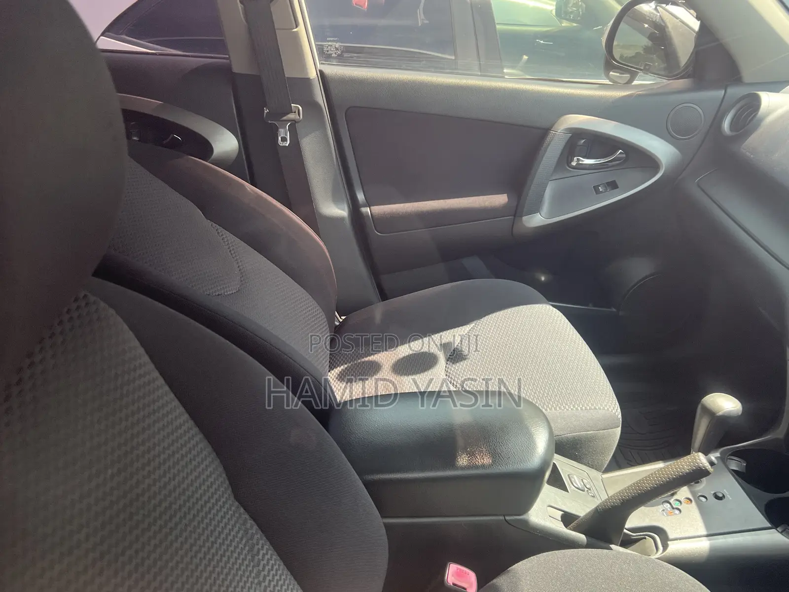 Toyota RAV4 2010 White