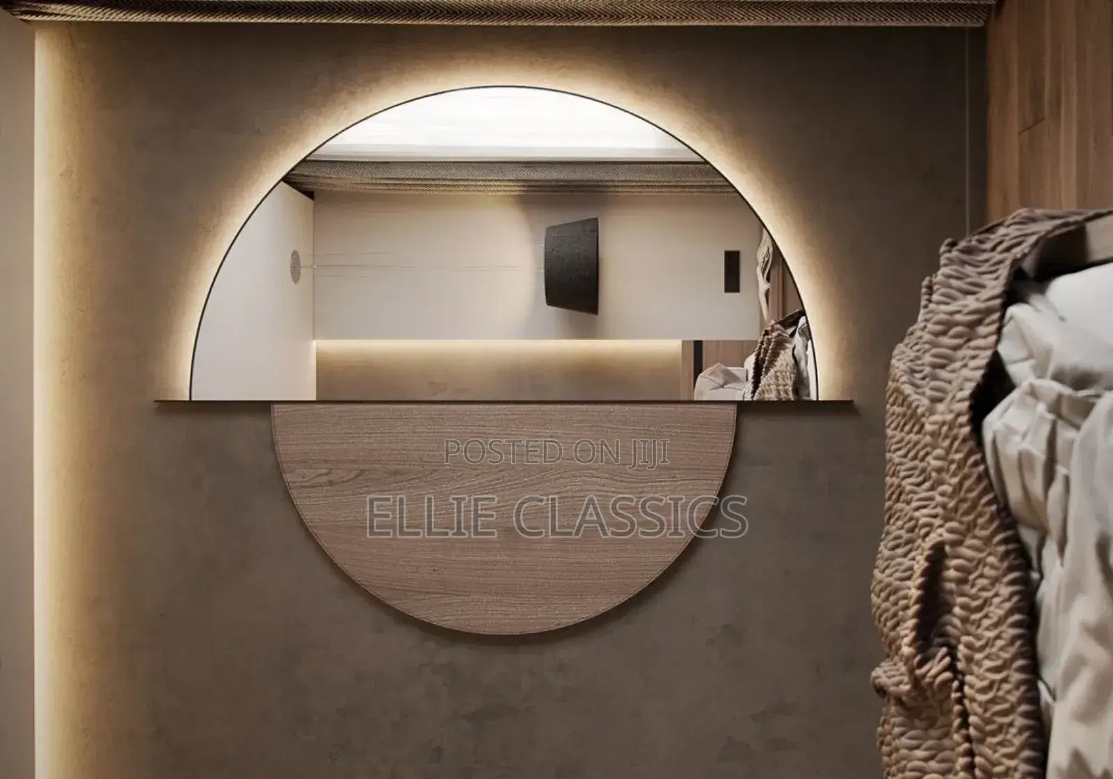 Coner Mirror