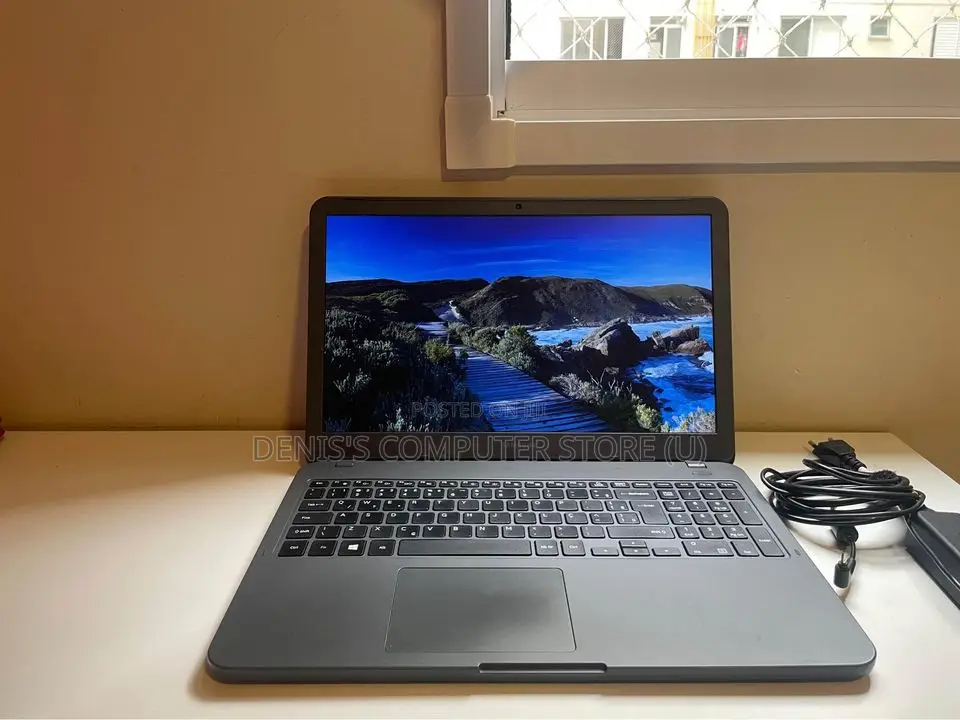 Samsung Notebook Flash (NP530) 6GB Intel Core I5 SSHD (Hybrid) 750GB