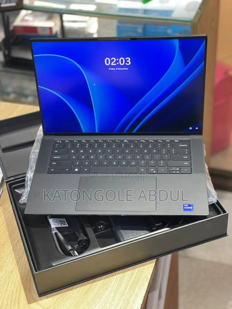 New Laptop Dell 32GB Intel Core I9 SSD 1T