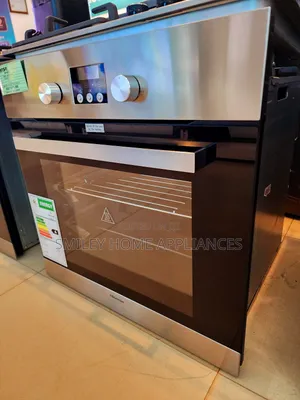 Brand New Inbuilt Electric Hisense Oven With Digital Display