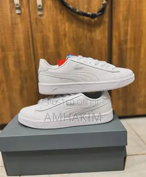 Classic Puma Smash 3.0 Sneakers in Stock