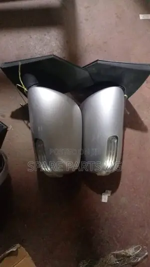 Premio 2008 - 2014 Side Mirrors