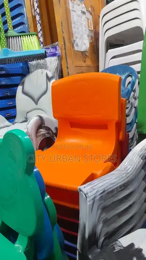 Plastic Kids Table Chairs