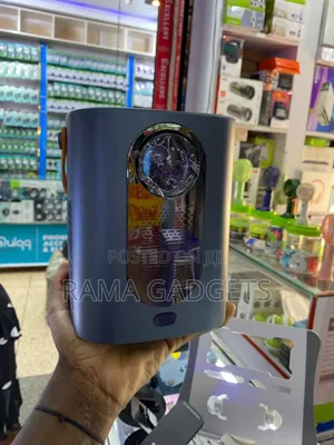 Model HY6 Smart Projector 200 Lumens