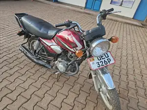 TVS HLX 125 2018 Red