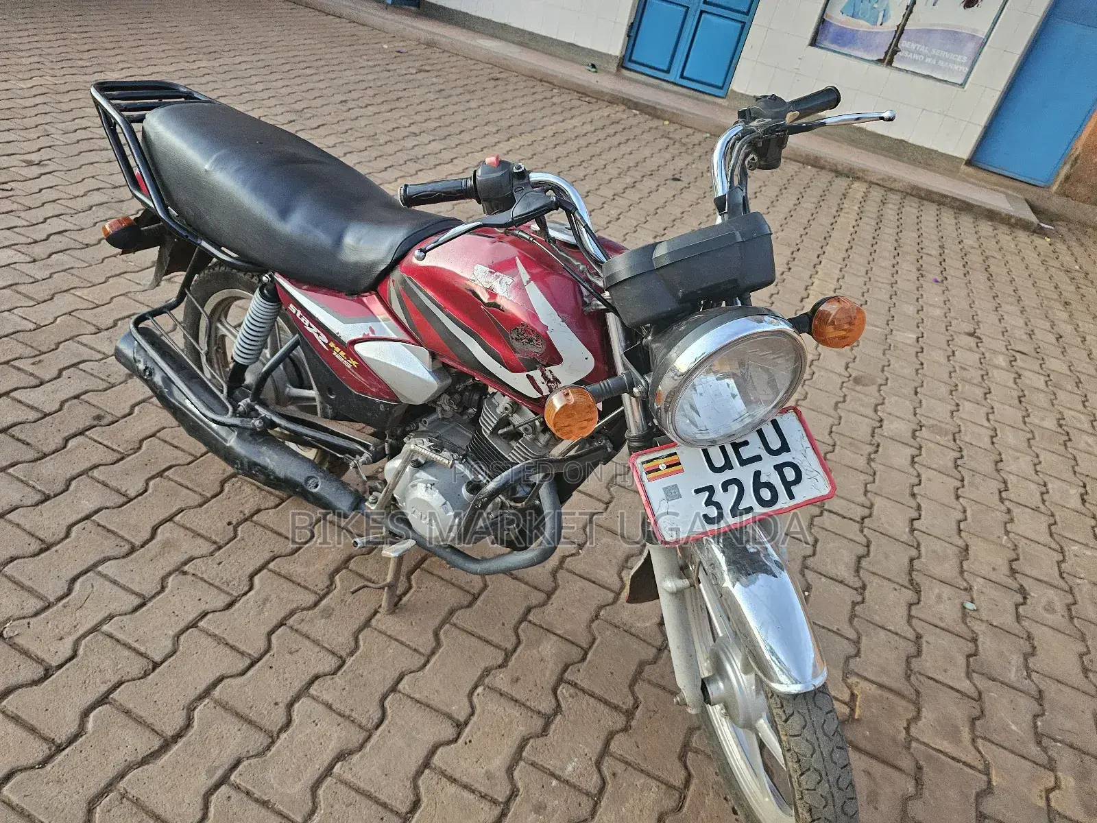 TVS HLX 125 2018 Red