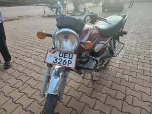 TVS HLX 125 2018 Red