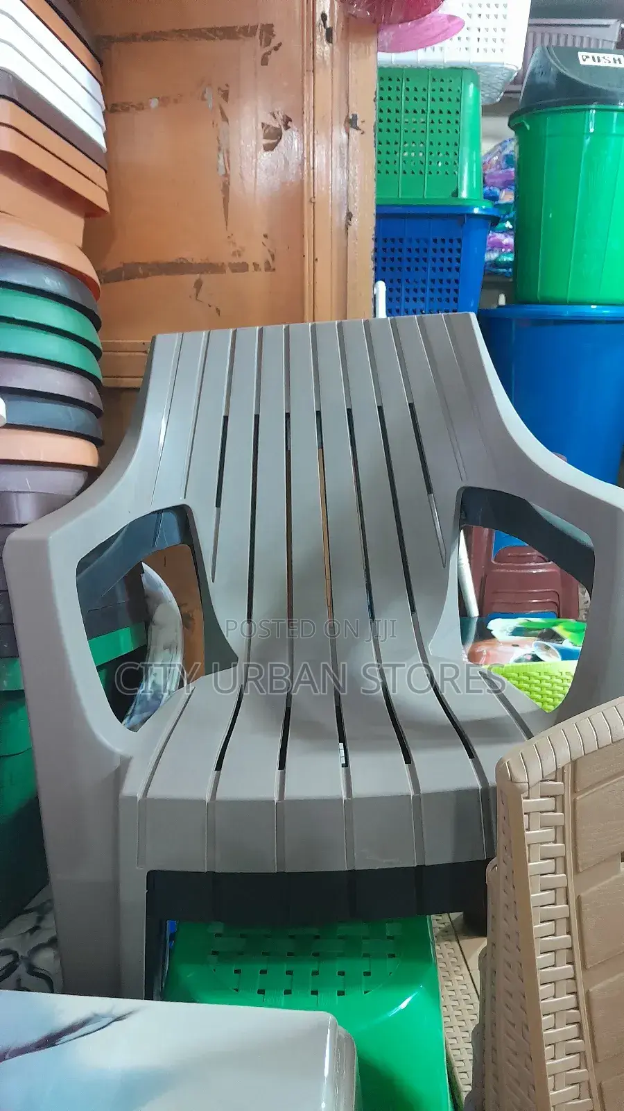 Plasting Chairs