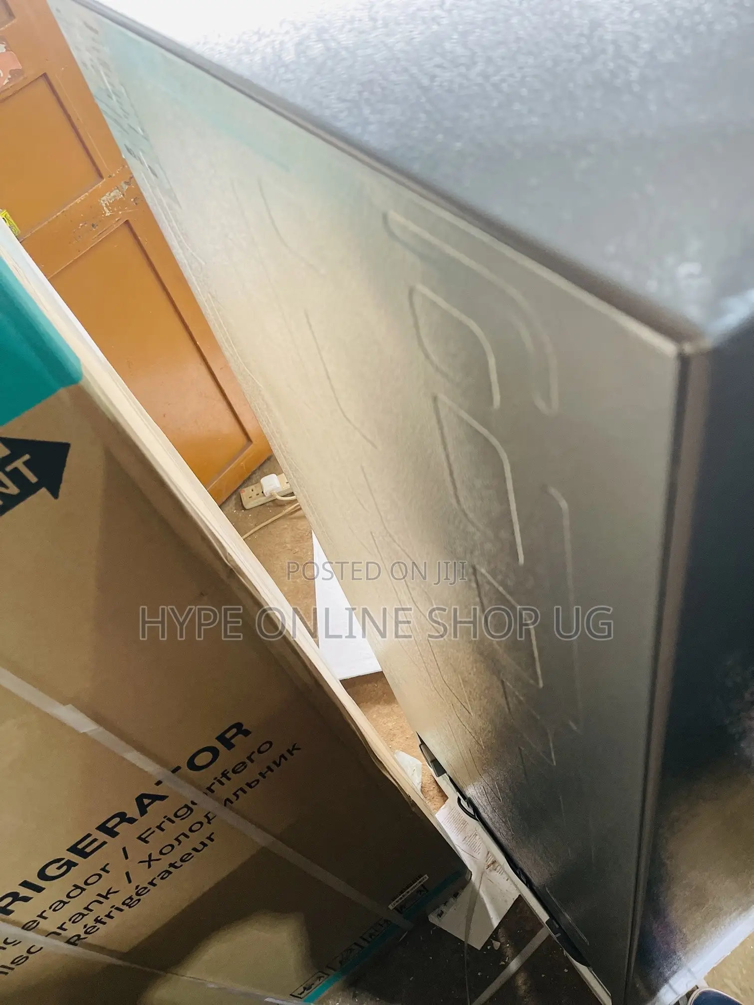 270L Hisense Fridge With a Dispenser