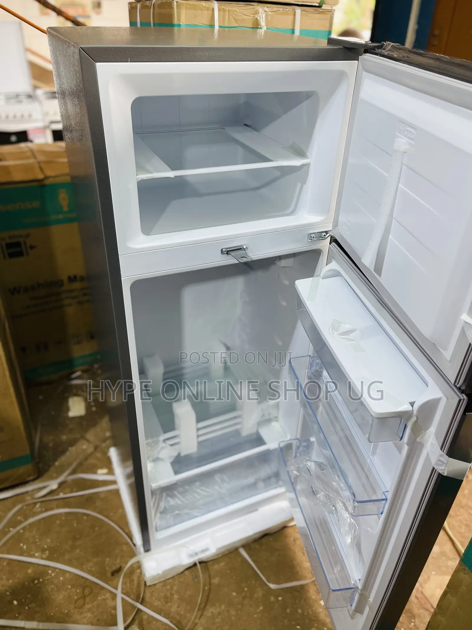 270L Hisense Fridge With a Dispenser