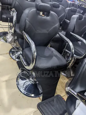 Min Barber Chair 1889