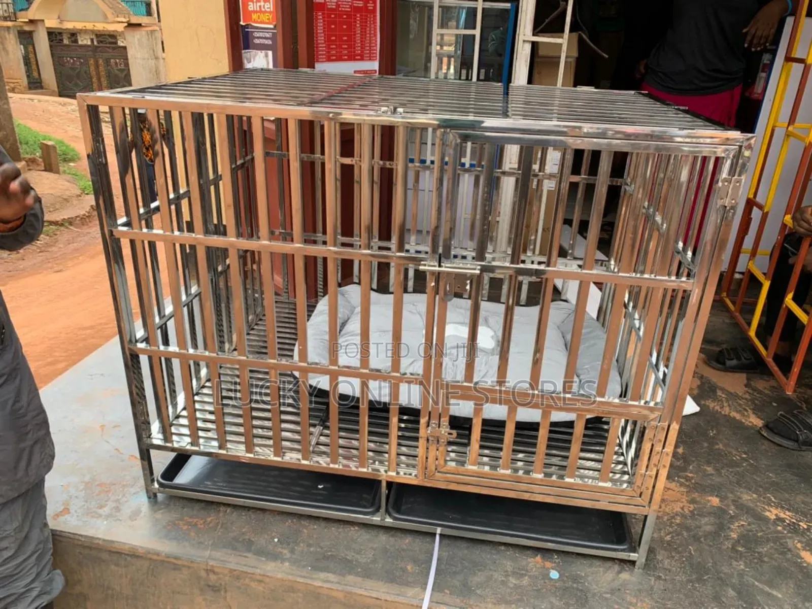 Extra Large Strong Metallic Dog Cage