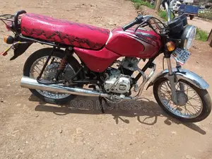Bajaj Boxer 100 2023 Red