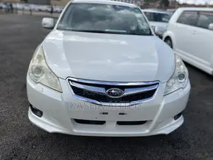 Subaru Legacy 2010 White