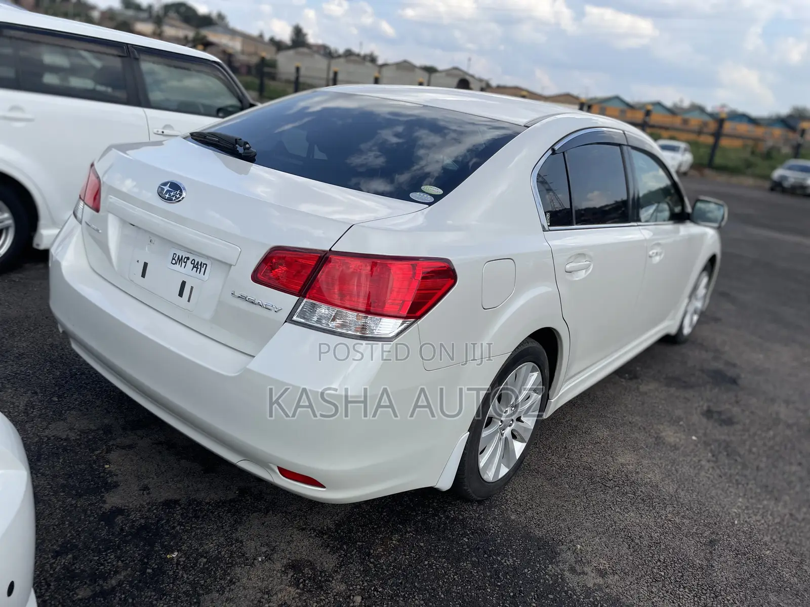 Subaru Legacy 2010 White