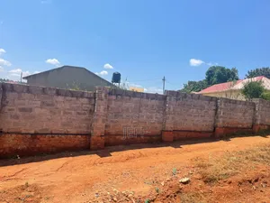 Land Namavundu