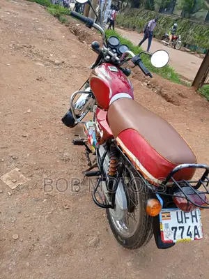 Bajaj Boxer 100 2023 Red