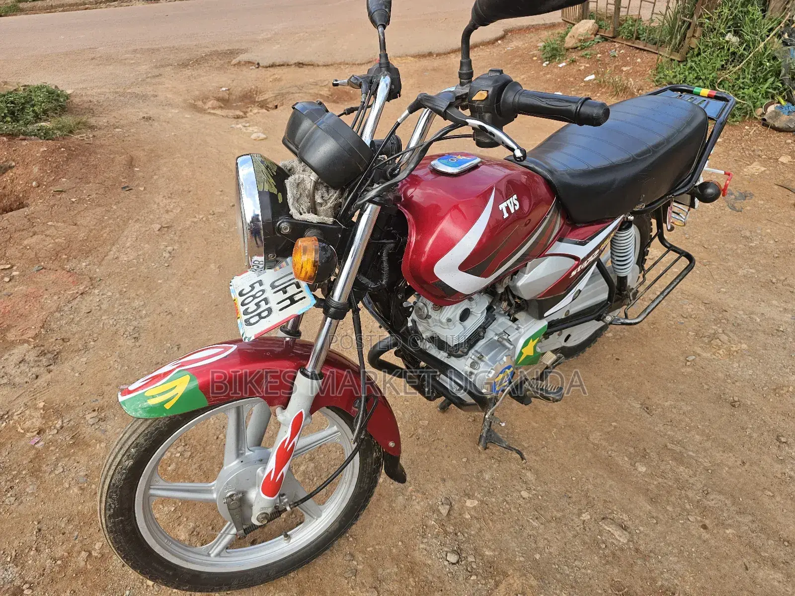 TVS HLX 125 2022 Red