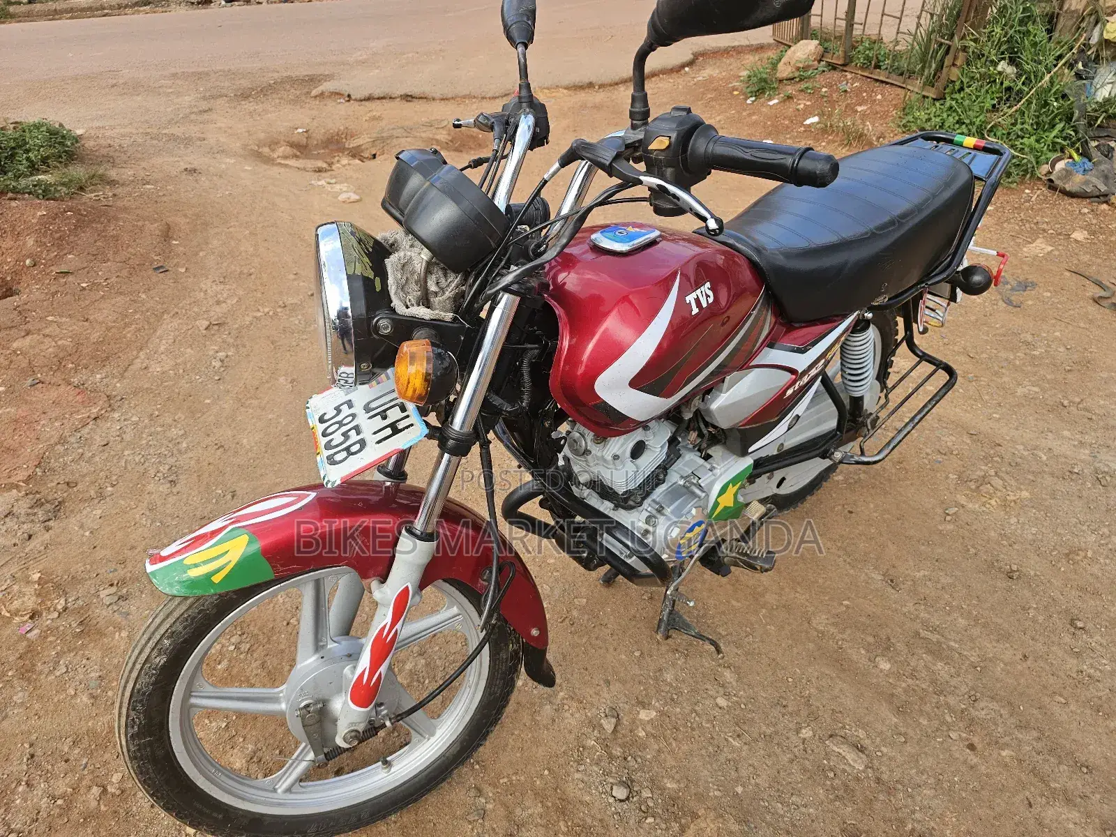 TVS HLX 125 2022 Red