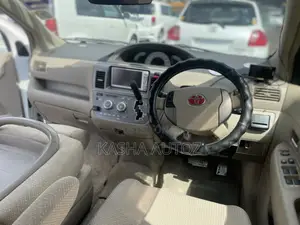 Toyota Raum 2010 White