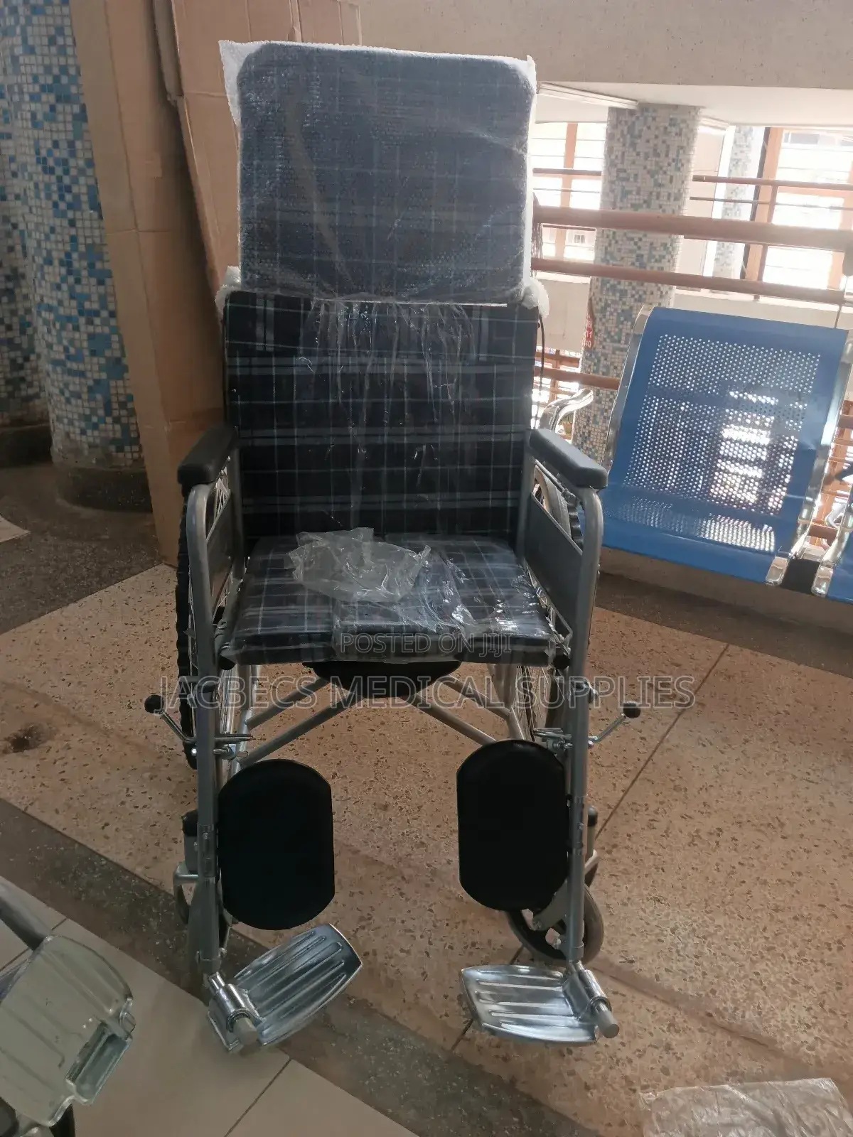 Wheelchair With Backrest