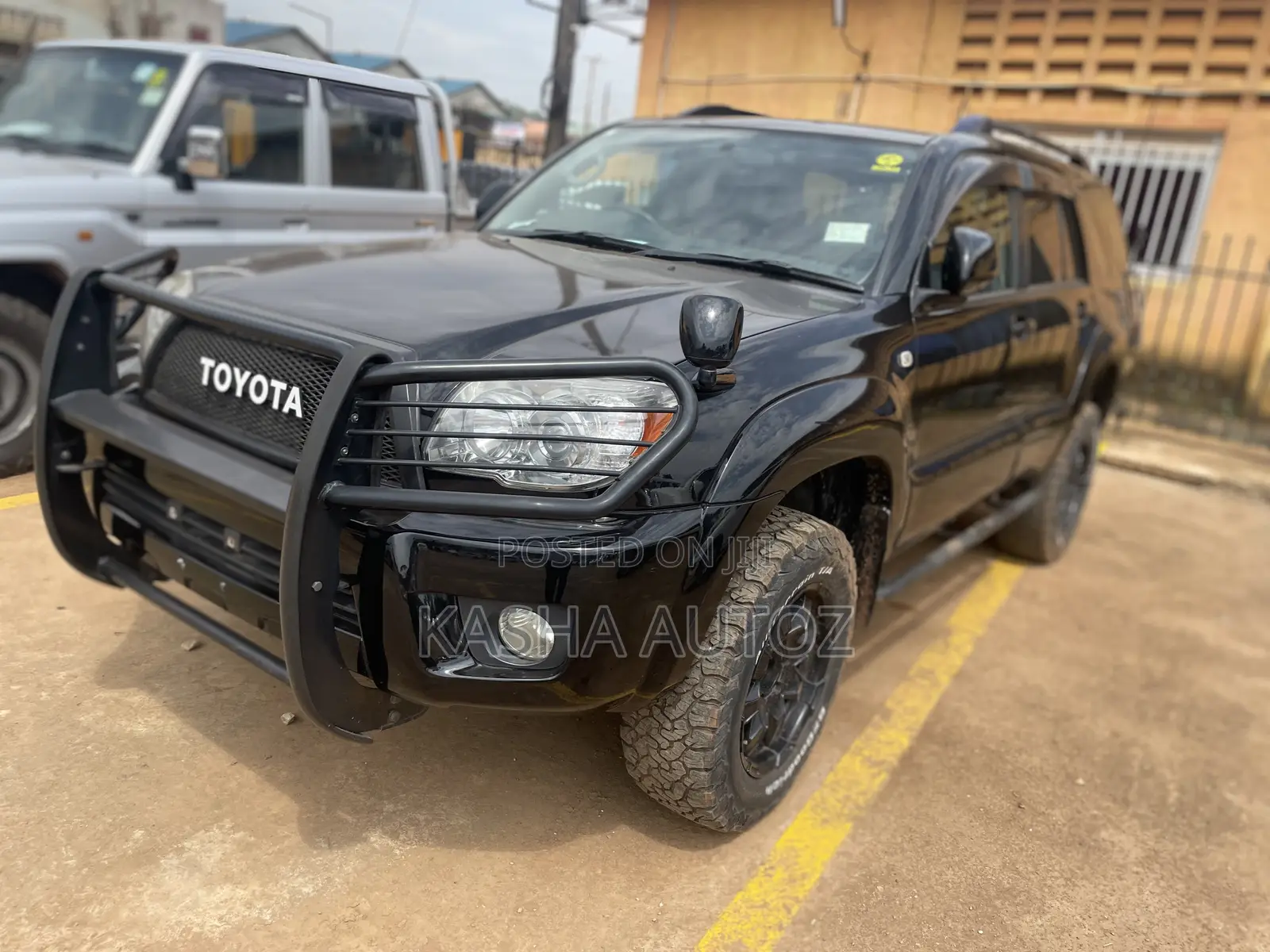 Toyota Hilux Surf 2009 Black