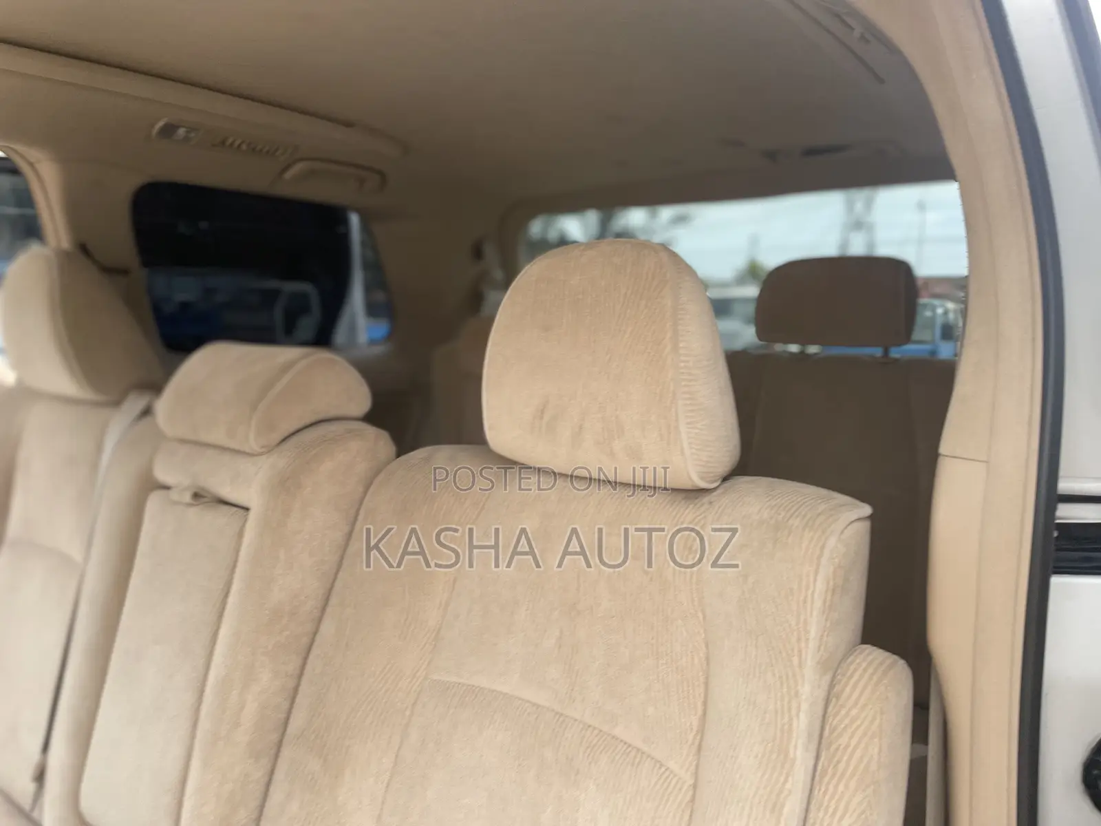Toyota Alphard 2010 White