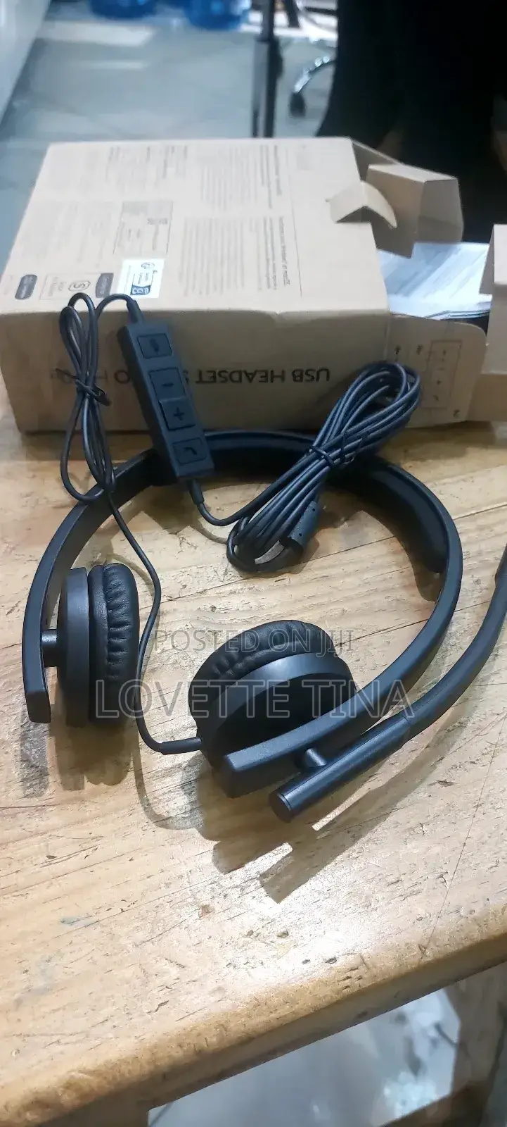 Logitech H570e Headphones