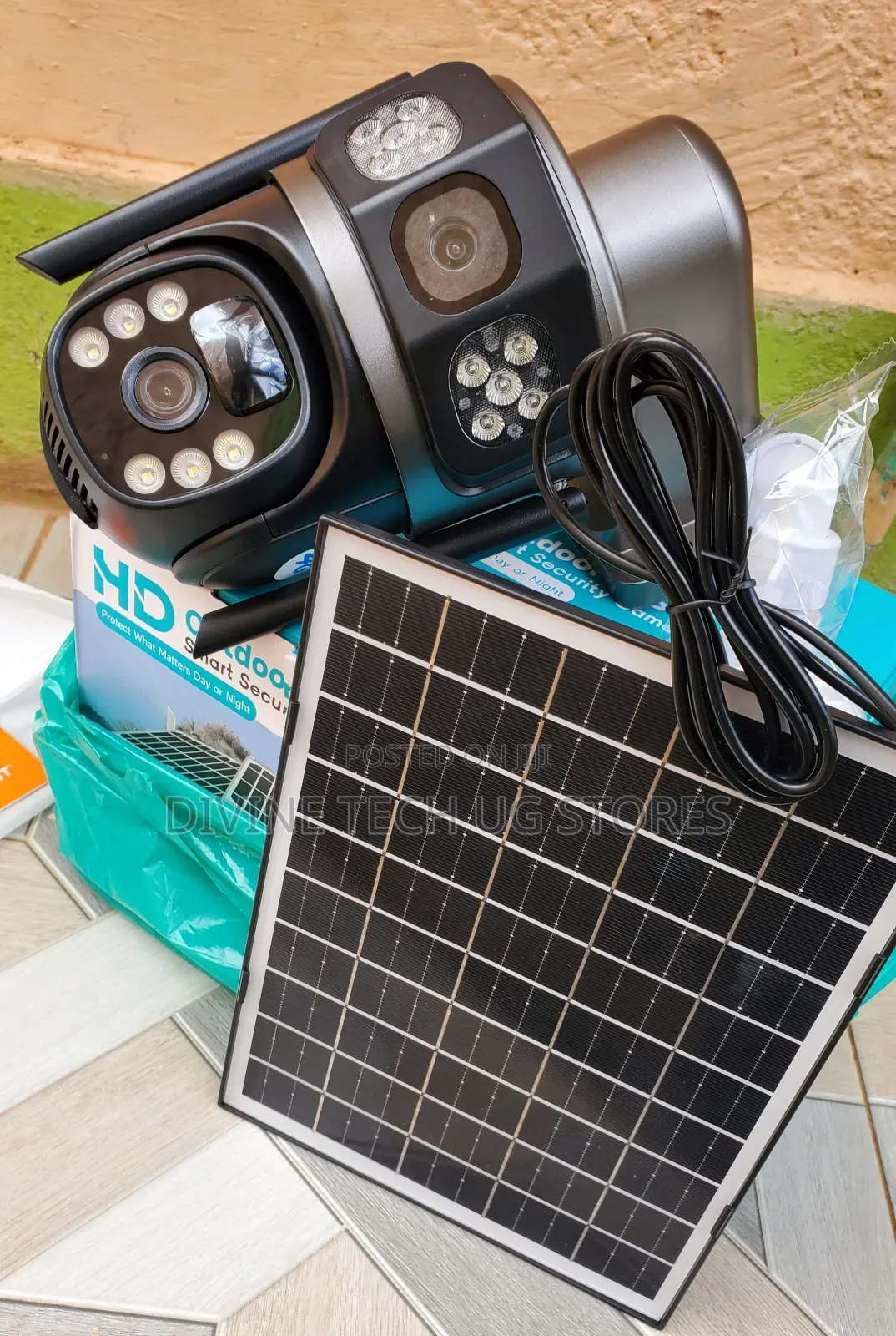 V380 Solar 4G Stand Alone Camera PTZ Outdoor Security Camera