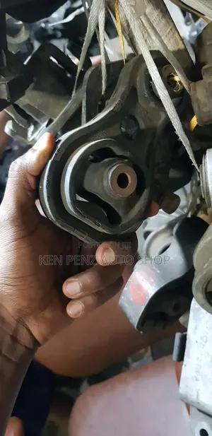 Mazda Demio 2007 Engine Mountings