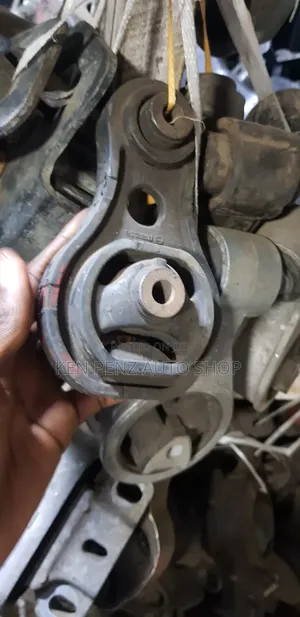 Mazda Demio 2007 Engine Mountings