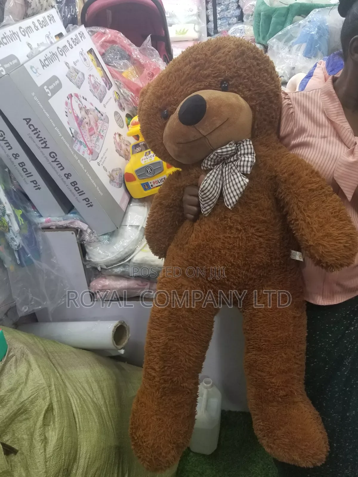 Plush Teddy Bears/Biggest Bear