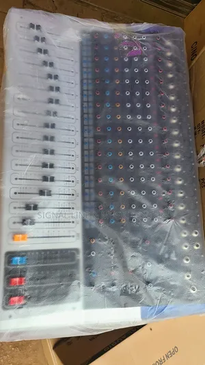 Yamaha Amp Mixer Kv 1600 2000w×2