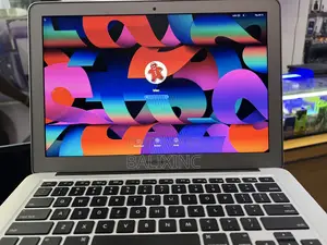 Laptop Apple MacBook Air 2015 8GB Intel Core I7 SSD 256GB